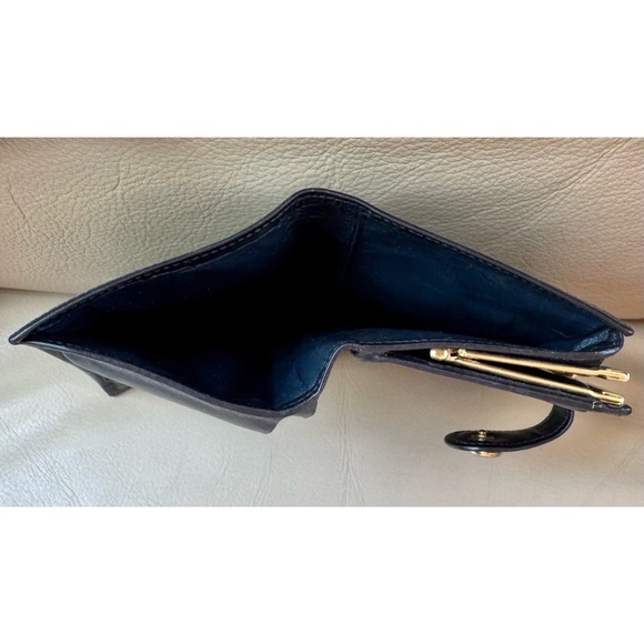 Authentic Vintage Gucci Micro GG Monogram Canvas Leather Kisslock Bifold Wallet - Picture 7 of 10